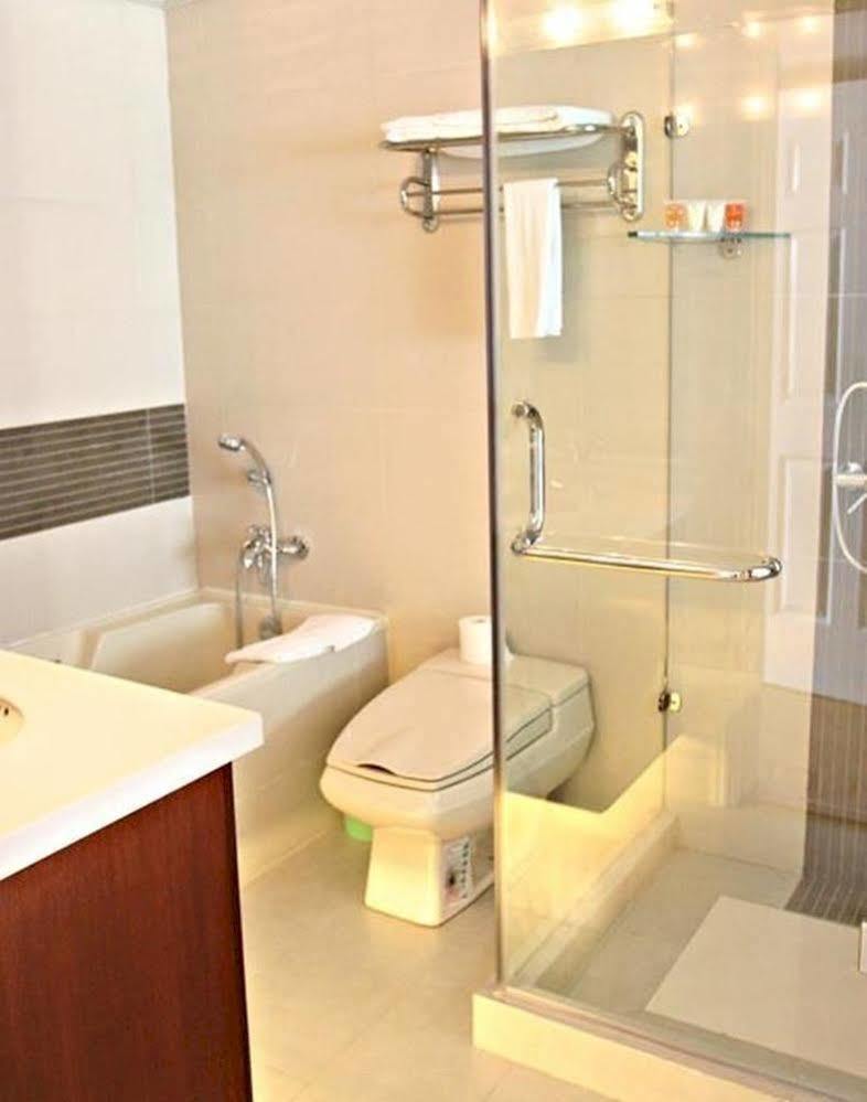 Huntington Terrace Hotel Shanghai Esterno foto